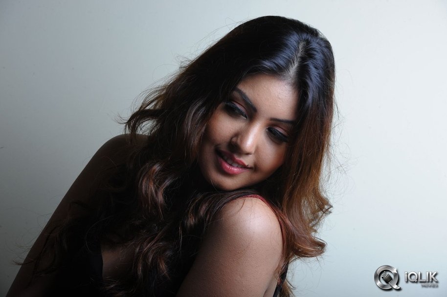 Komal-jha